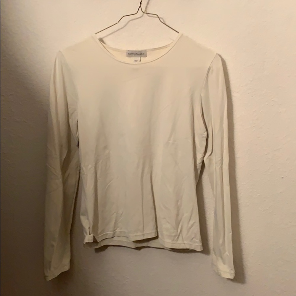 Banana Republic Long Sleeve T-Shirt